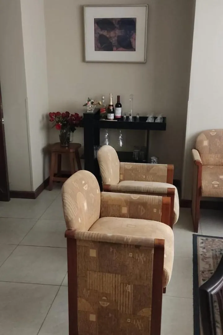 Confortable Apartamento En La Carolina 0*, Quito Ecuador