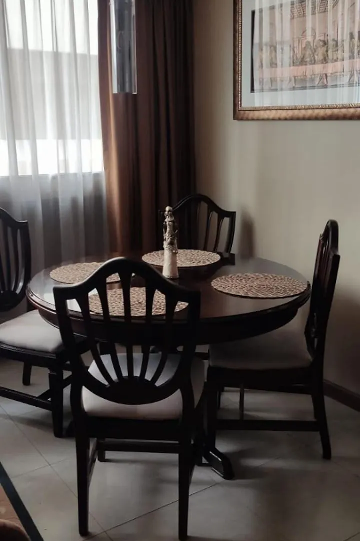 Confortable Apartamento En Inaquito Ecuador